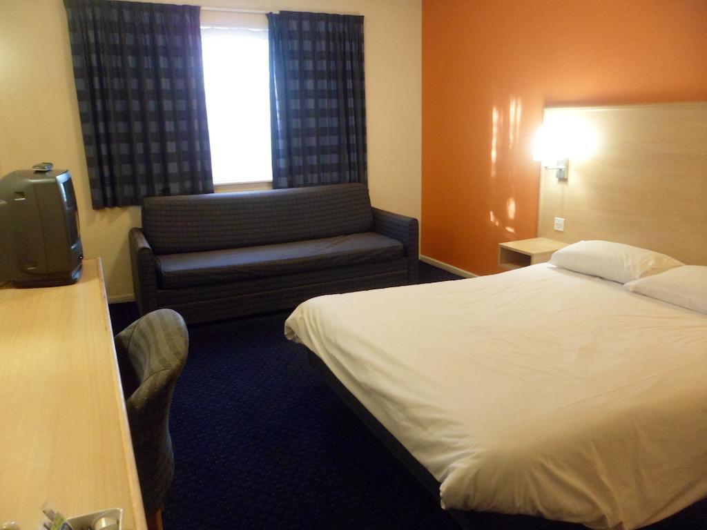 Metro Inns Huddersfield Chambre photo